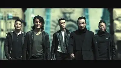 社会热点细数那些只因在人群中多看了一眼而引发的无妄之灾
