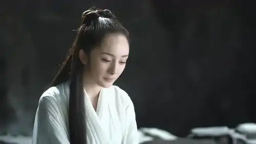 三生三世七万年过去,曾经万仙朝拜的昆仑虚,现在也成了无人圣地