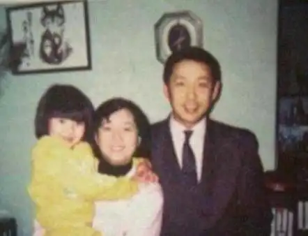 她是陈道明的掌上明珠,32岁时无人敢娶,如今35岁成这样

