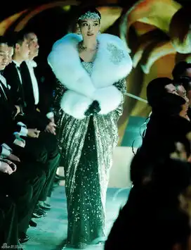 组图一步之遥曝新剧照姜文葛优命运纠结