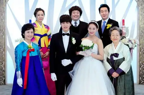 吴子龙走吧李章宇吴涟序举行甜蜜婚礼