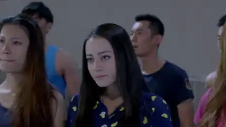 麻辣变形计教官太会玩,在学员宿舍放鞭炮,众人的反应亮了
