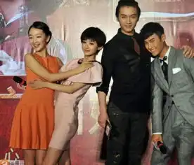 赵丽颖陈晓七夕手指紧扣献唱陆贞传奇主题曲被动夫妇暧昧无限组图