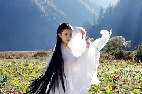 刘亦菲黄晓明神雕剧照高清修复当年骂选角,现在跪颜值
