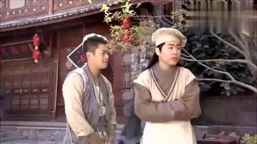 龙门镖局胡彦斌客串卖油小哥,跟八斗讨价还价,演的不错啊
