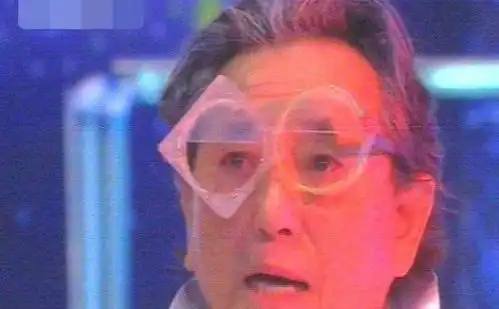 快乐星球14年,丁凯乐成奶爸,老顽童爷爷健在,她嫁给小包总
