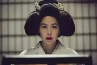 她抛弃了赵寅成,投向大她22岁的老男人怀中谈起不伦之恋,当小三还将丑闻变成了电影并获得了国际影后