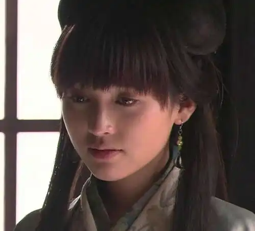 曾是观众心中的初恋脸,如今剧照撞脸鞠婧祎,多次变脸认不出
