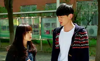 匆匆那年剧照海报
