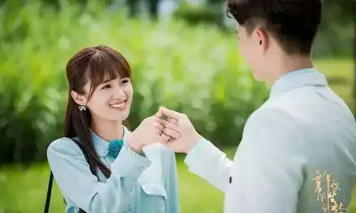 民国偶像剧许你浮生若梦首爆片花,安悦溪朱一龙演绎虐心爱恋
