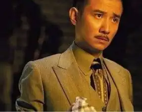 文章的爹身份曝光,成龙周星驰都要给三分面,难怪出轨后还能复出
