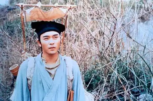 八一八雷萌污神剧太子妃升职记中的时尚元素