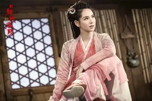 惊险戚薇和马可简直在用生命拍新龙门客栈