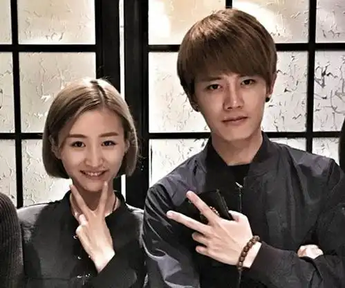 娱乐圈4位隐婚族,糖宝已经领证两年,最后一位孩子都有了