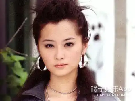 还记得王子变青蛙里的范芸熙吗她现在长这样