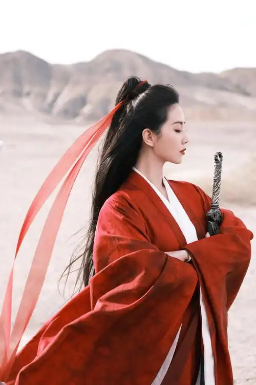 一念关山公开群像海报刘诗诗古装展侠女风采
