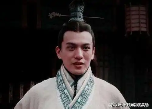他手握几十万大军,却因愚忠而死,让弟弟捡了个皇位,改变了历史

