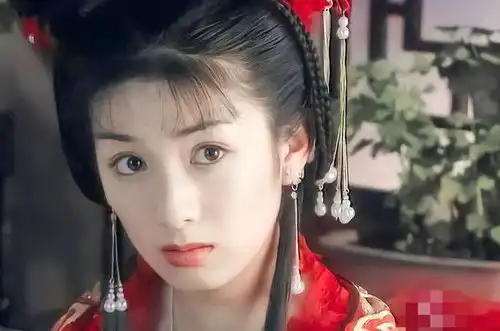 6位高开低走的女演员赵明明因结婚事业尽毁,倪妮接下无数烂片