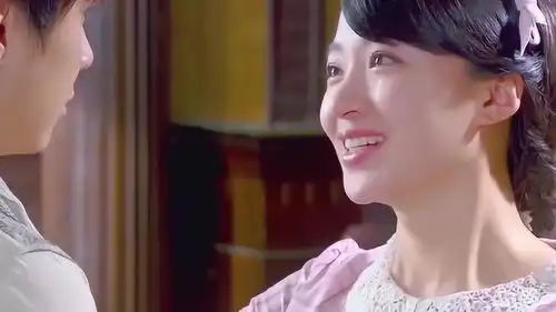 烽火佳人仅仅因为一个肩膀,雪梅就发现黎绍峰不是真的黎绍峰