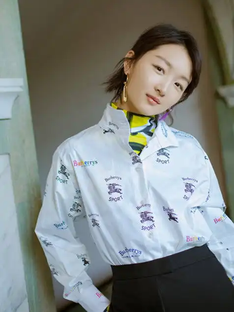 电影脸周冬雨跑去演古装剧,千古玦尘合作小生许凯,期待吗
