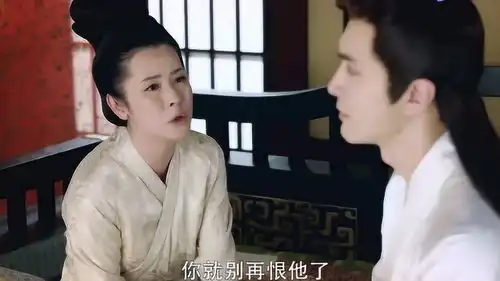 三生三世枕上书太后也愿意忘记凤九逃婚一事,同意继续封她为王后