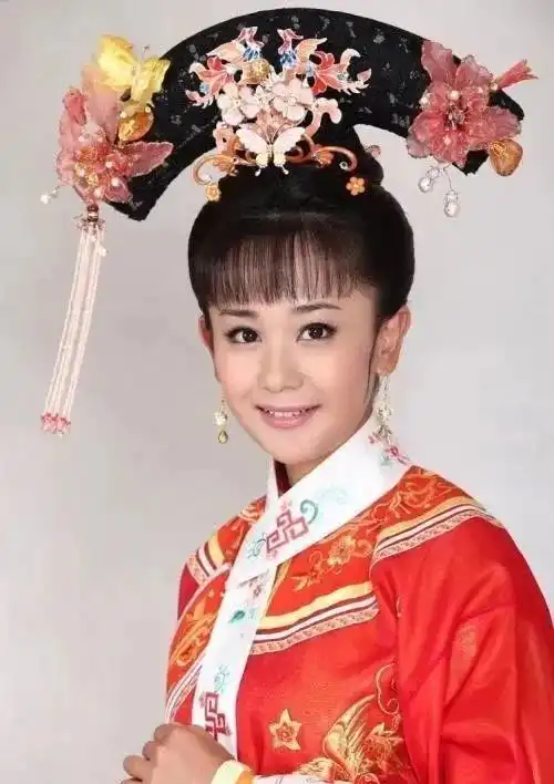 新还珠演员现状有人姐妹反目,有人拍完戏就结婚,有人糊穿地心
