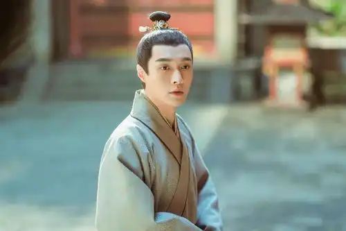 张艺兴的孤注一掷一部展现天赋异禀的电影
