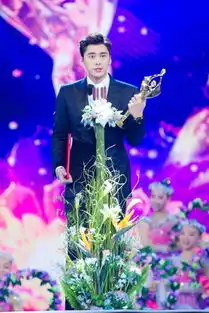 今日的李易峰就像那年的张曼玉别搞笑了