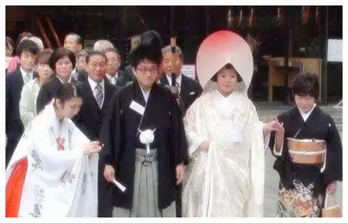 秦始皇的后代真被杀干杀尽了吗在日本竟然出现了大量秦始皇后人