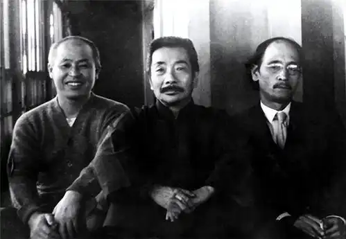 俗语笑贫不笑娼,孰不知下半句才是经典,太现实而未流传