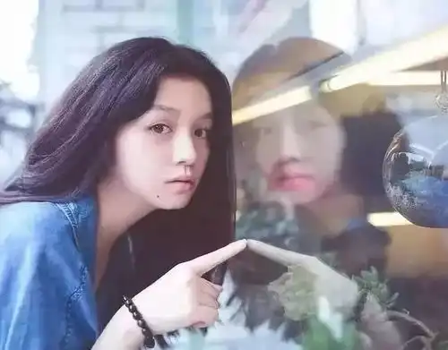 当过书模的明星,蒋梦婕灵动,吴昕惊艳,网友林更新变化太大
