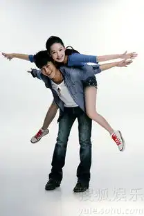 花开半夏曝光双人海报林申李沁相拥显暧昧
