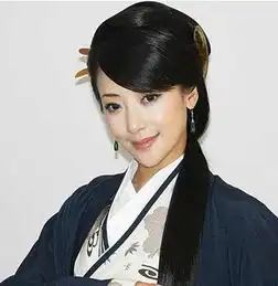 范冰冰武则天情侣剧照曝光造型华丽仪态高贵
