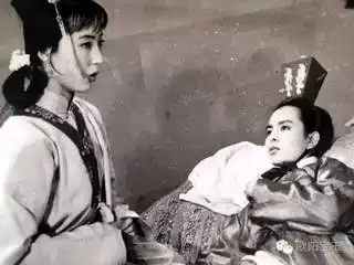 87版红楼梦30年后再聚首,今昔对比引人唏嘘不已