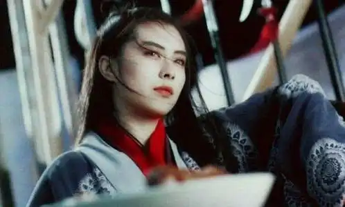 为什么东方不败练成了葵花宝典,也没有去称霸武林呢
