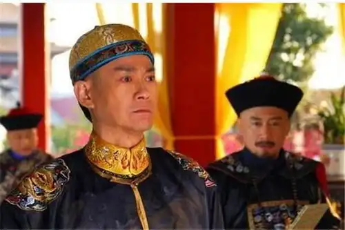 如何评价书剑恩仇录
