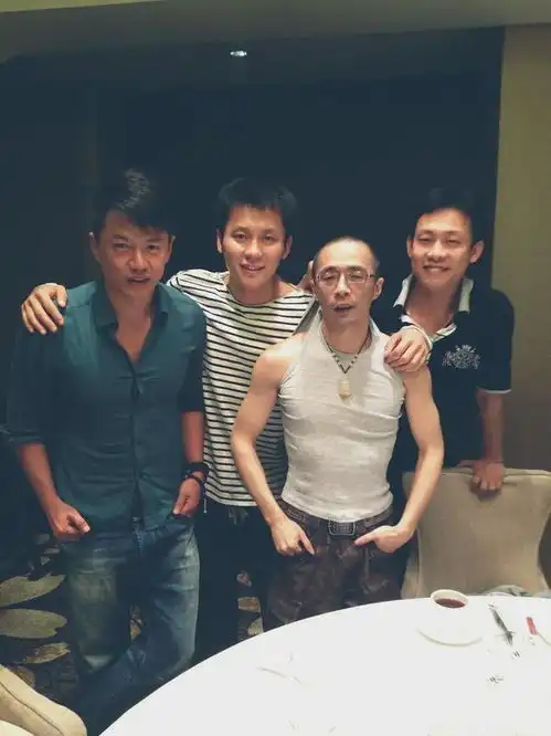 长津湖之水门桥闯入春节档易烊千玺剧照剧透,吴京角色牺牲