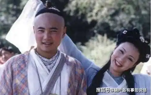 陶虹晒照大改往日造型,齐耳短发显活力,减龄不止5岁状态好