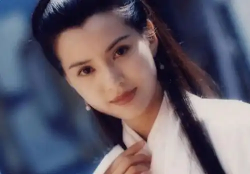 3个版本的小龙女睡绳子,网友正品高仿地摊的区别