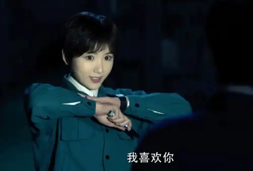 重启花絮,朱一龙嘴欠调皮逗毛晓彤,to签让粉丝集体变酸
