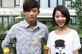 杨紫张一山同框张一山和杨紫狂吻图片疯传让人不忍直视