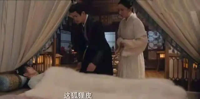 任嘉伦新剧周生如故开播,剧情穿越古今,男女主造型引争议