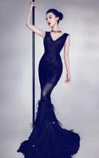 性感美女侍宣如性感火辣出境