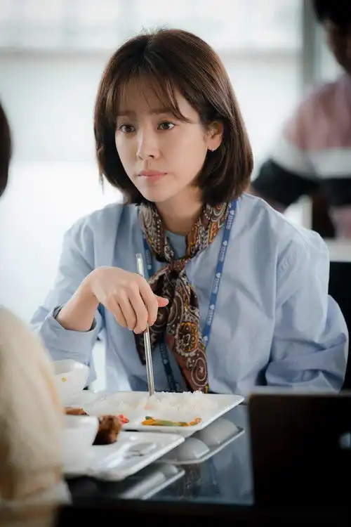 有偷吃习惯的人,在恋爱时就会暴露出来,别不当回事