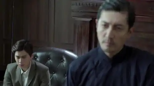 毕忠良亲自叫陈深起床,谁知陈深却不领情,领导尴尬了