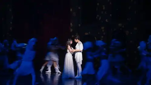 中文版音乐剧罗密欧与朱丽叶首演上海舞台法国导演赞不绝口
