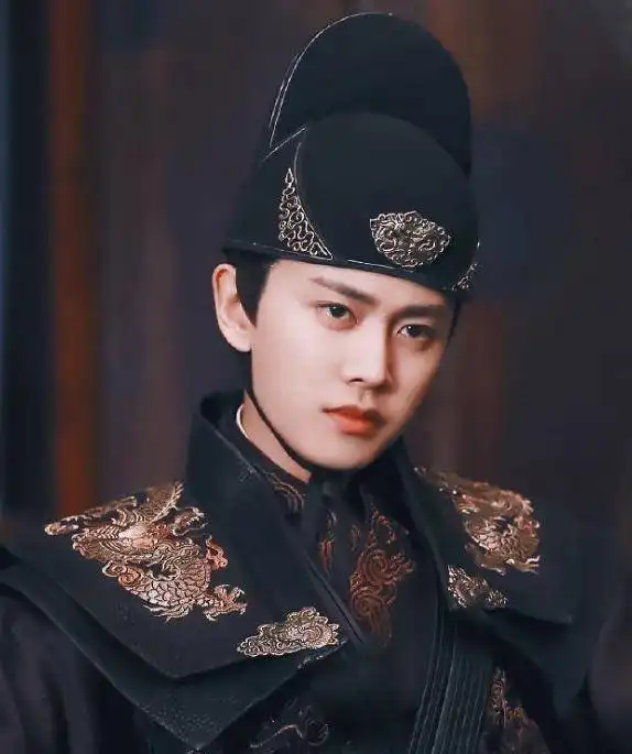 锦衣之下谢宵家世显赫,能文能武,袁今夏为何看不上他