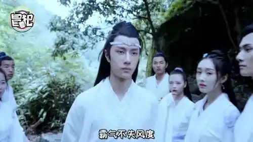 陈情令男团时尚t台教学,王一博肖战在线教你如何走出巨星范儿