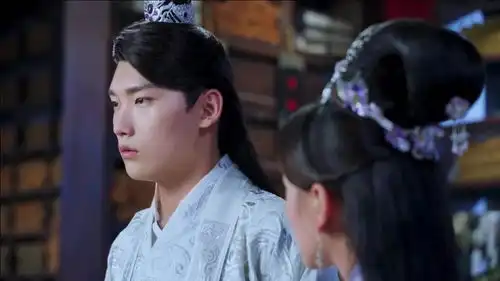 双世宠妃2第一次见到曲小檀这么担心墨连城