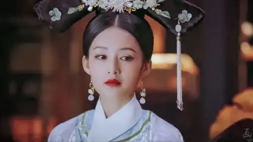 回顾10位顶流小花清宫剧造型杨幂俏丽赵丽颖甜美刘诗诗优雅